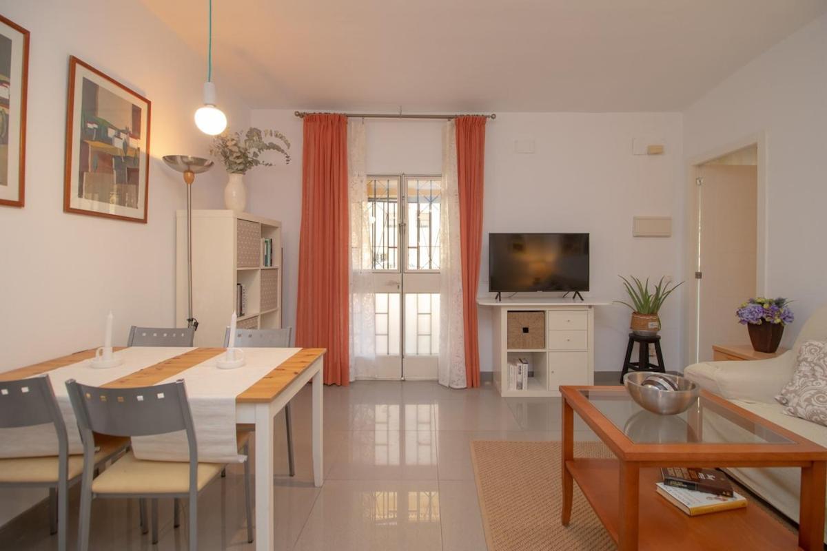 C52 - Seaside 2 Bedrooms By The Center Málaga Exterior foto